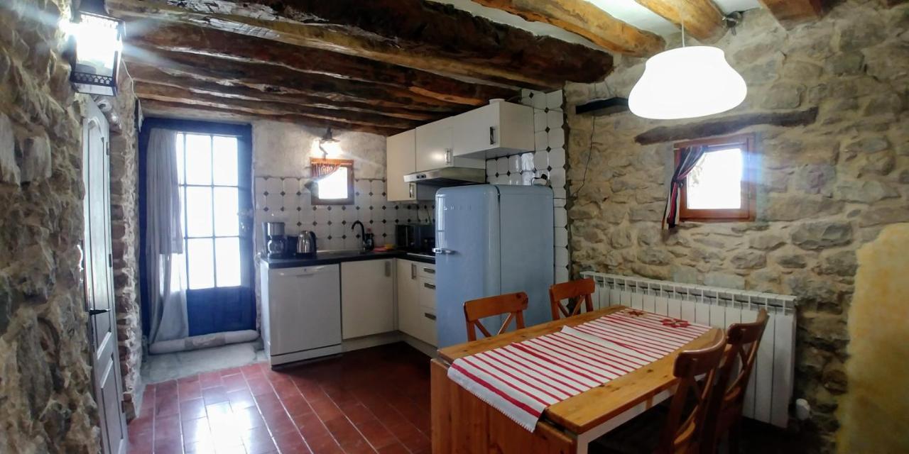 Apartamento Sierra De Guara Apartment Paules Екстериор снимка
